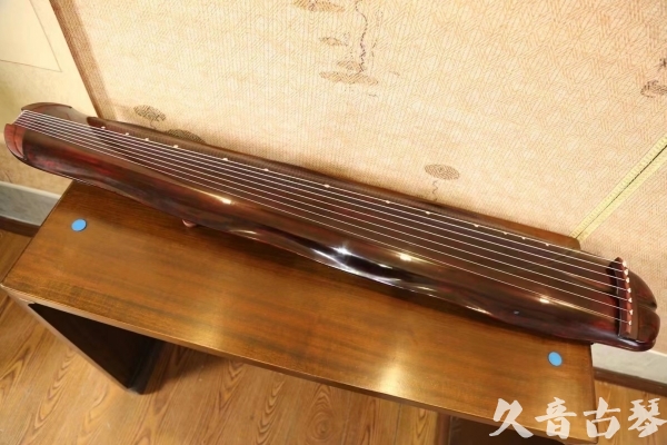乐山市●久音古琴  ●今日推荐  20230516【收藏级断纹蕉叶】