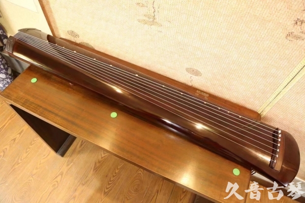 乐山市●久音古琴  ●佳品推荐20230519  [高级演奏级梁鸾式]