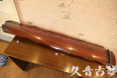乐山市●久音古琴  ●典藏系列20230522  [红洒金竹节]